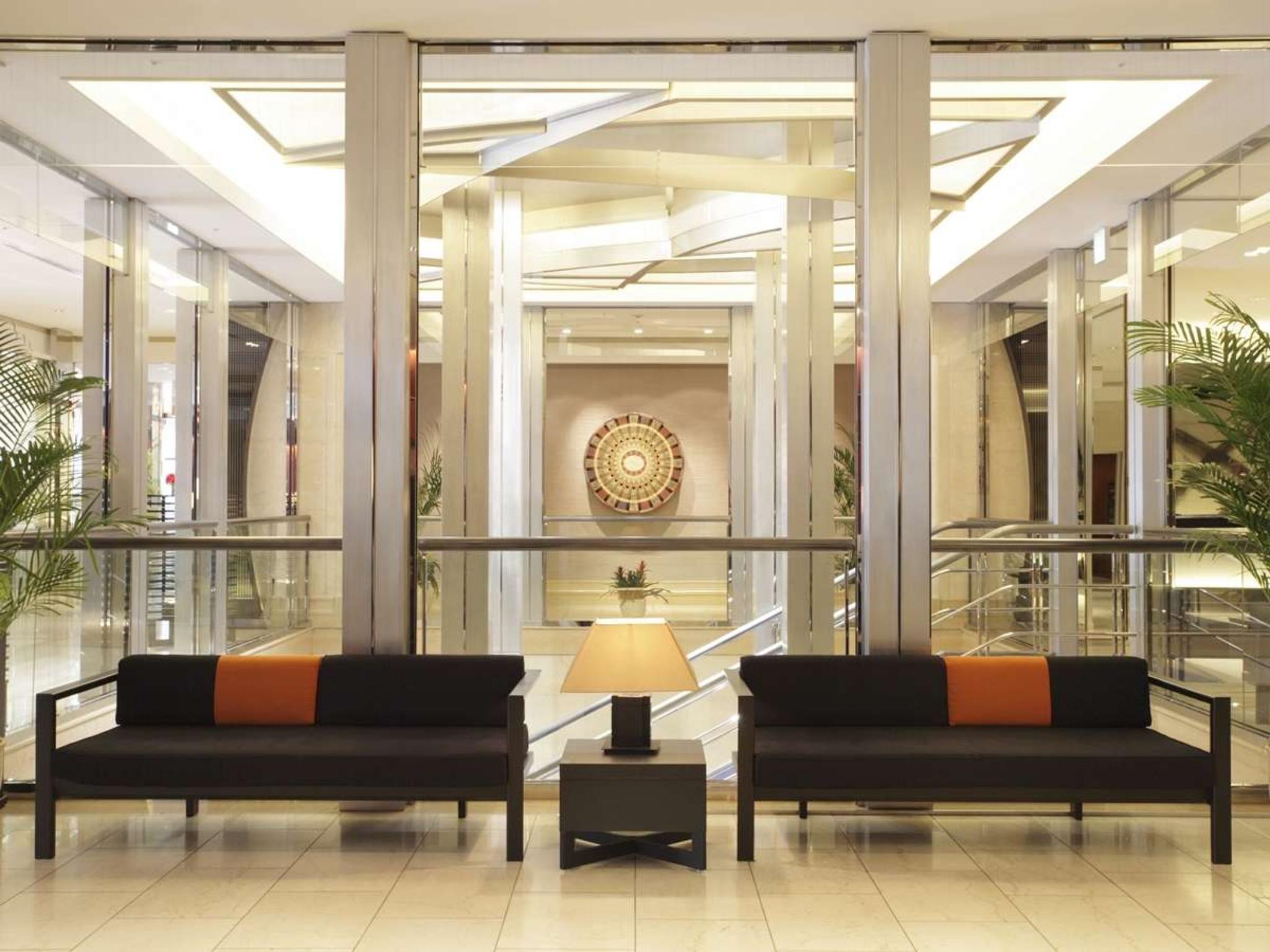 Courtyard By Marriott Tokyo Ginza Hotel Екстер'єр фото